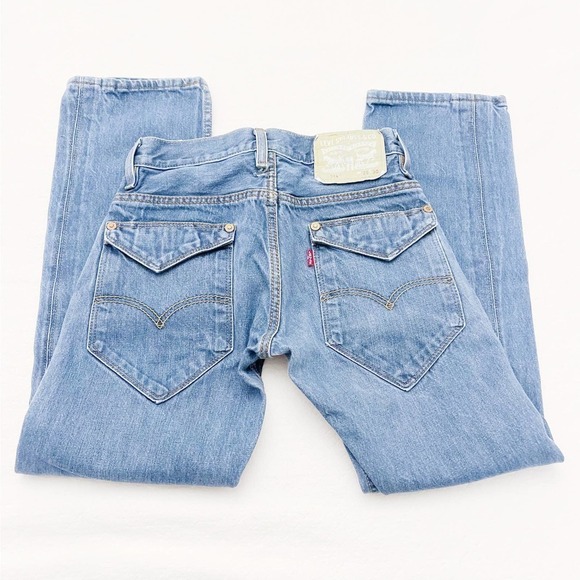 7 For All Mankind Cropped Gwenevere Light Wash Denim Jeans SZ30 - Picture 8 of 9
